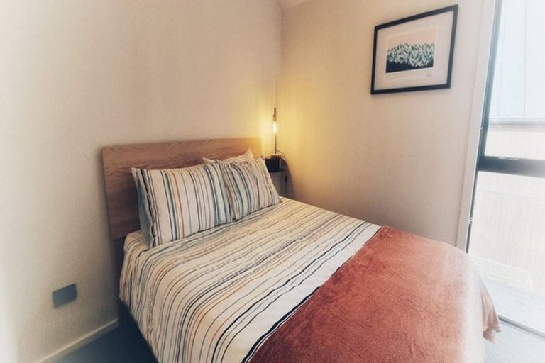 Photo of property in 1 Curvey Court, Jacks Point, 9371
