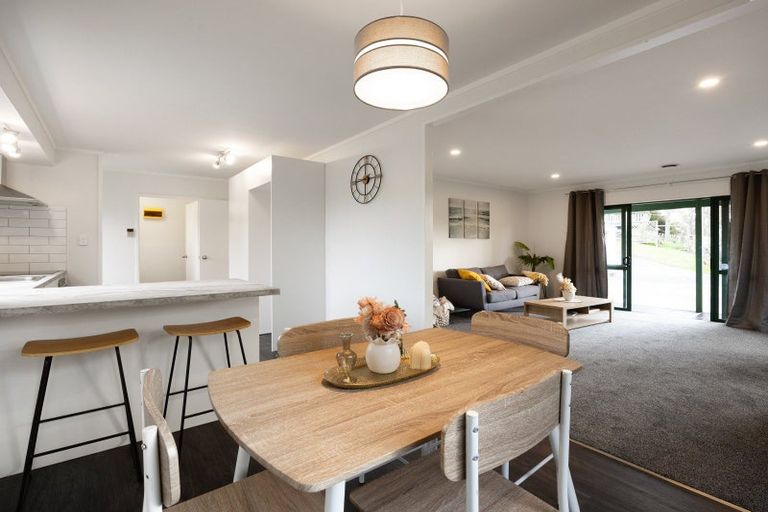 Photo of property in 11a Trigg Place, Bader, Hamilton, 3206