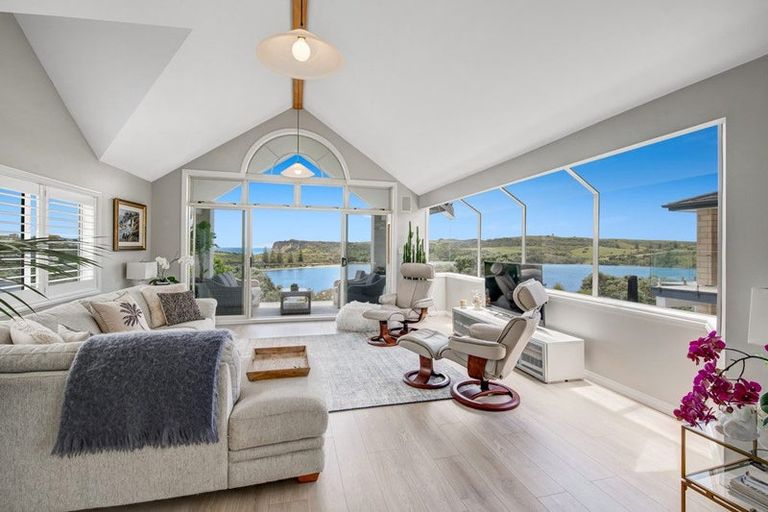 Photo of property in 27 Clansman Terrace, Gulf Harbour, Whangaparaoa, 0930