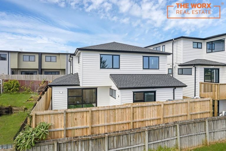 Photo of property in 26a Russell Road, Manurewa, Auckland, 2102