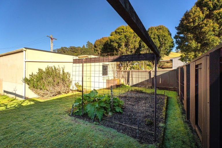 Photo of property in 3 Kawakawa Road, Whitianga, 3510