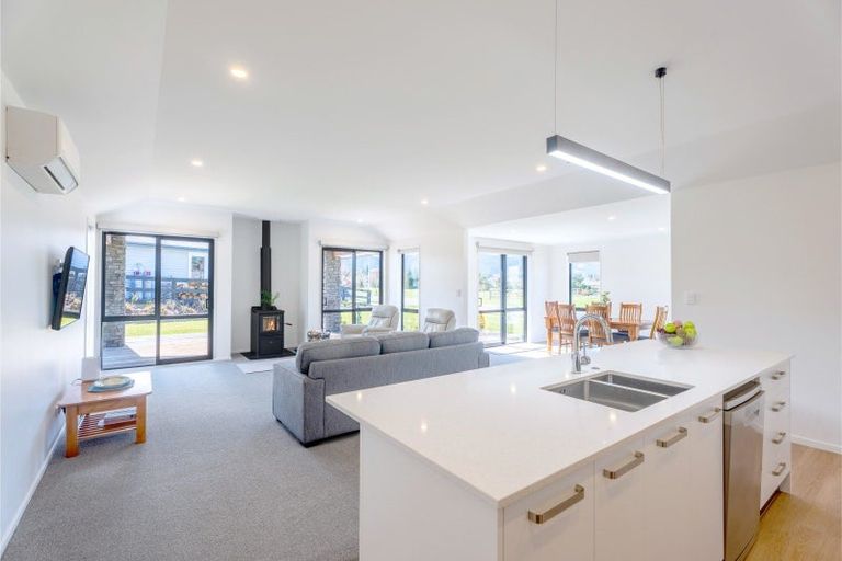 Photo of property in 25 William Jones Place, Hanmer Springs, 7334