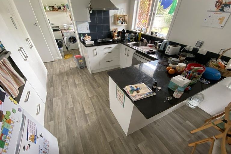 Photo of property in 85 Tiraumea Drive, Pakuranga, Auckland, 2010