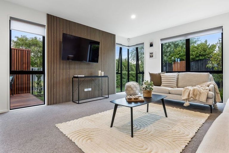 Photo of property in 16 Coupling Close, Prebbleton, 7604