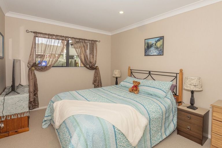 Photo of property in 3 Charlise Place, Onerahi, Whangarei, 0110