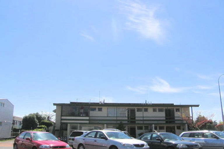Photo of property in 1061unit Pukaki Street, Rotorua, 3010