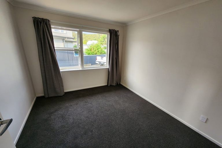 Photo of property in 35 Meremere Street, Wainuiomata, Lower Hutt, 5014