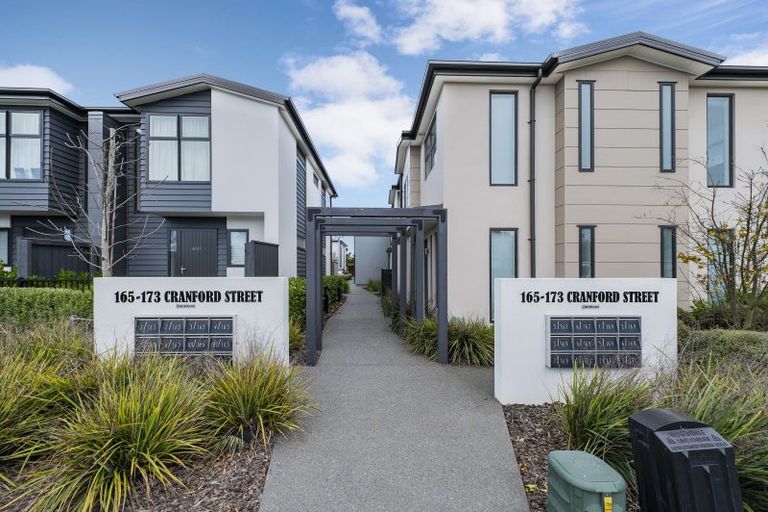 Photo of property in 2/169 Cranford Street, St Albans, Christchurch, 8014