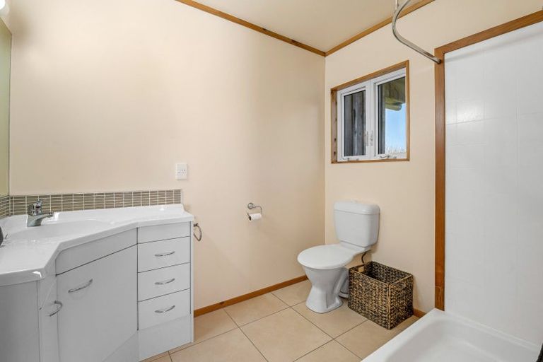 Photo of property in 99 Kapukapu Road, Hamurana, Rotorua, 3096