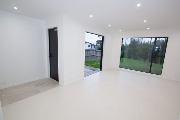 Photo of property in 13 Happeace Lane, Titirangi, Auckland, 0604