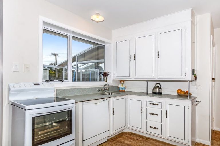 Photo of property in 28 Vardon Crescent, Shirley, Christchurch, 8061