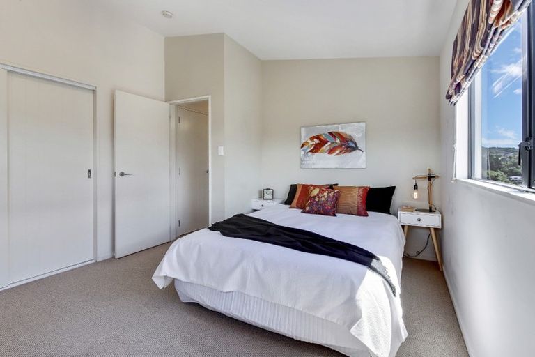 Photo of property in 28a James Cook Drive, Whitby, Porirua, 5024