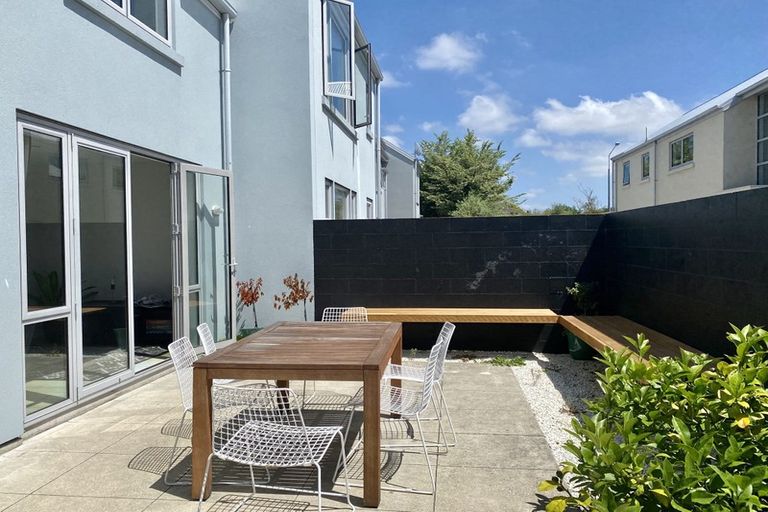 Photo of property in 972c Colombo Street, St Albans, Christchurch, 8014