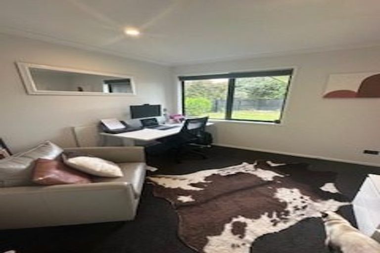 Photo of property in 3 Riverboat Lane, Helensville, 0800