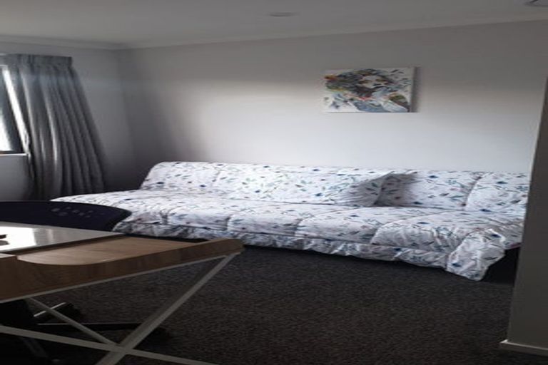 Photo of property in 11 Brewster Crescent, Lake Hawea, 9382