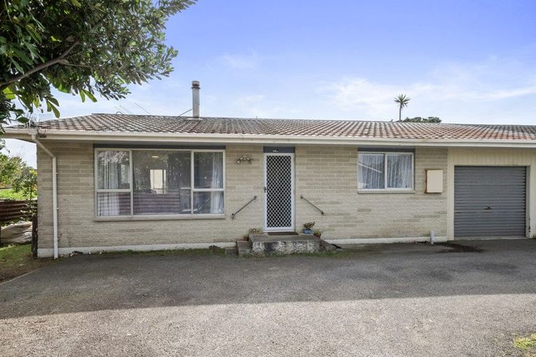 Photo of property in 68a Toi Street, Otaki Beach, Otaki, 5512
