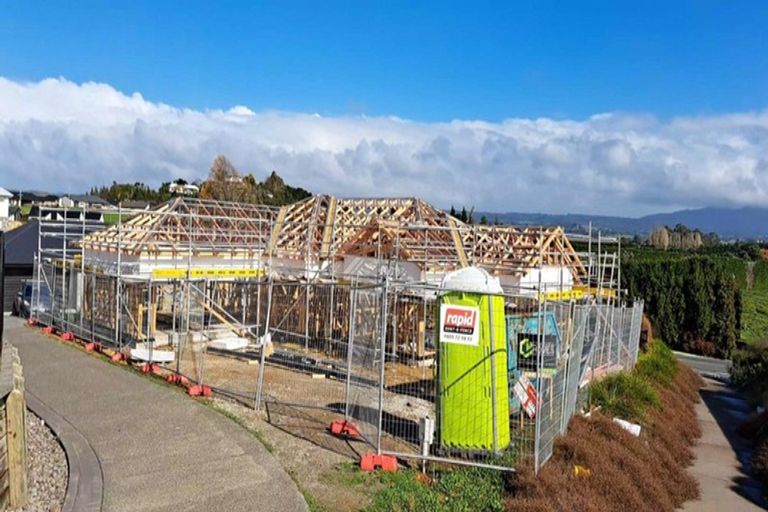 Photo of property in 17 Anglers Way, Omokoroa, 3114