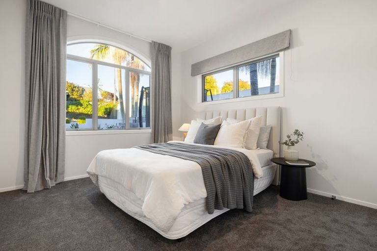 Photo of property in 1 Woodstock Road, Fairfield, Hamilton, 3214