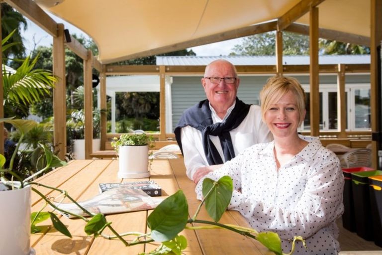 Photo of property in 104 Eaves Bush Parade, Orewa, 0931