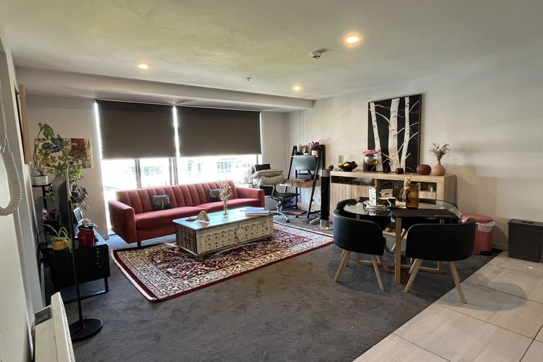 Photo of property in Pinnacle Apartments, W802/160 Victoria Street, Te Aro, Wellington, 6011