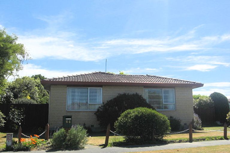 Photo of property in 66 Vivian Street, Burwood, Christchurch, 8083