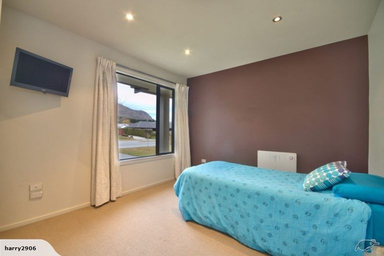 Photo of property in 75 Howards Drive, Lake Hayes, Queenstown, 9304