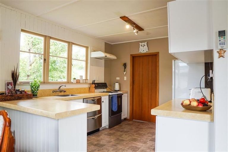 Photo of property in 1 Harrow Street, Taradale, Napier, 4112