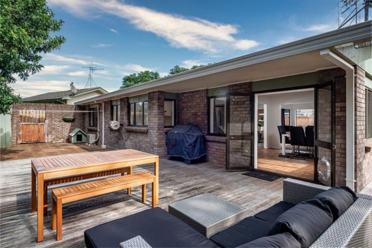 Photo of property in 16 Norrie Street, Te Puke, 3119