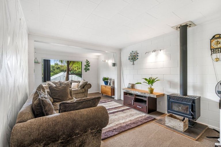 Photo of property in 2a Takahe Street, Tikipunga, Whangarei, 0112