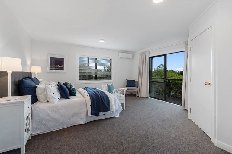 Photo of property in 78 Matija Place, Red Beach, 0932