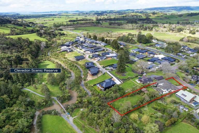 Photo of property in 9 Mark Williams Place, Clevedon, Papakura, 2582