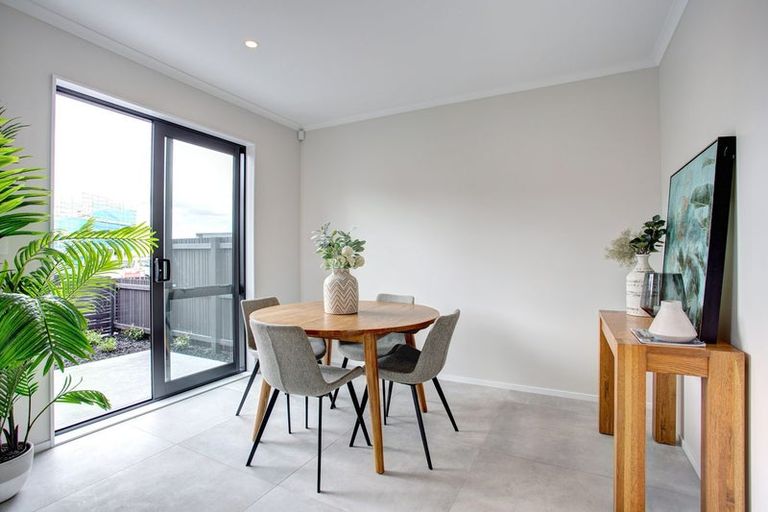 Photo of property in 17 Hema Road, Hobsonville, Auckland, 0616