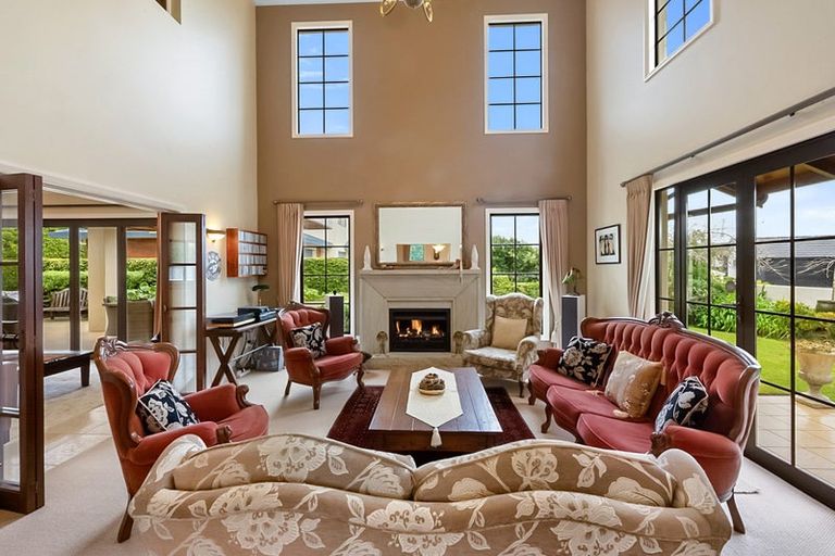 Photo of property in 8 Tupare Place, Highlands Park, New Plymouth, 4312