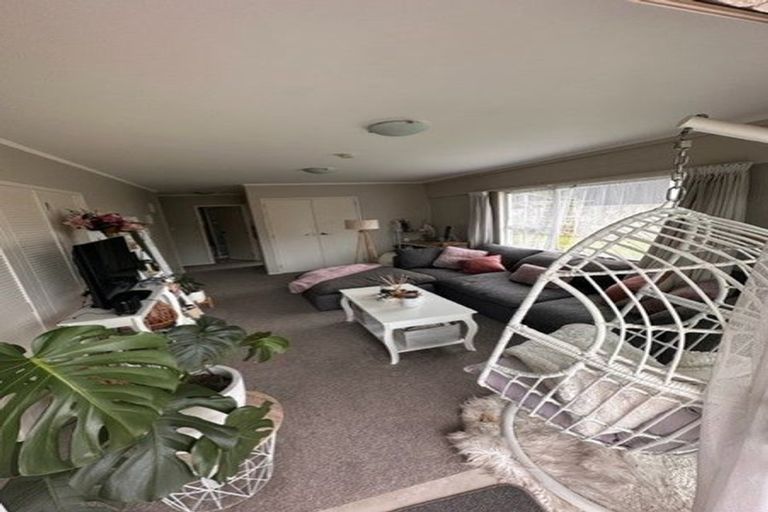 Photo of property in 4 Four Trees, Cockle Bay, Auckland, 2014