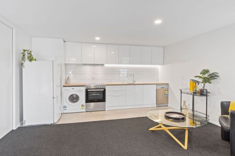 Photo of property in 6/15 Peterborough Street, Christchurch Central, Christchurch, 8013