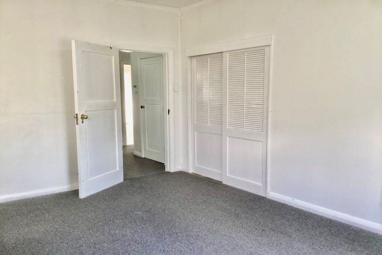 Photo of property in 25 Piko Crescent, Riccarton, Christchurch, 8041