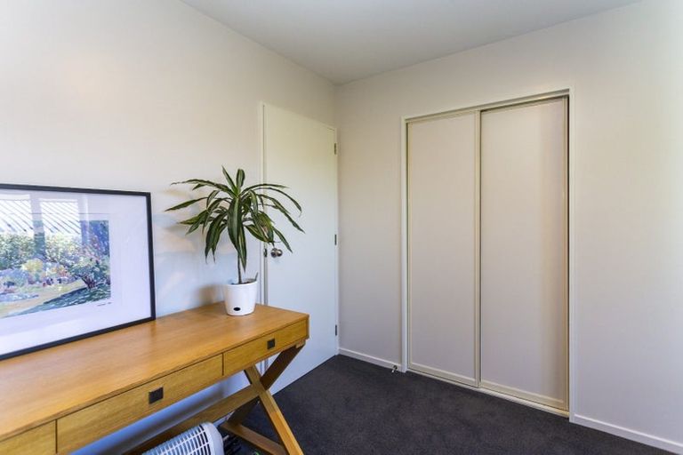 Photo of property in 52b Cutts Road, Russley, Christchurch, 8042