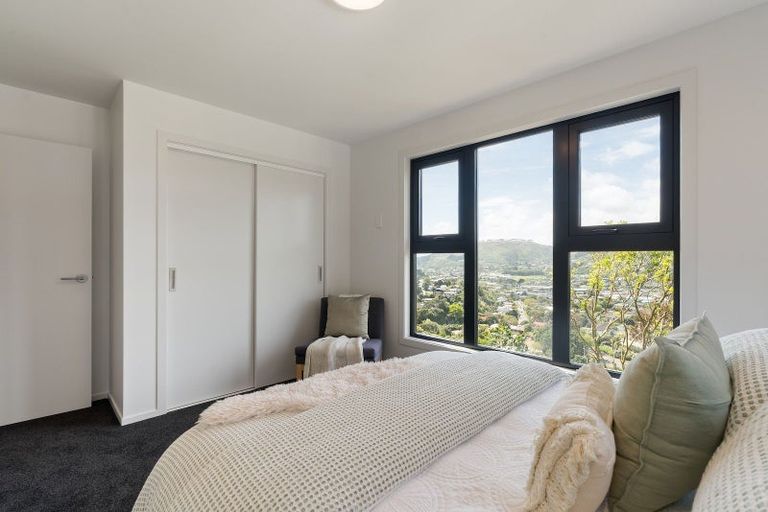 Photo of property in 27b Westhaven Drive, Tawa, Wellington, 5028