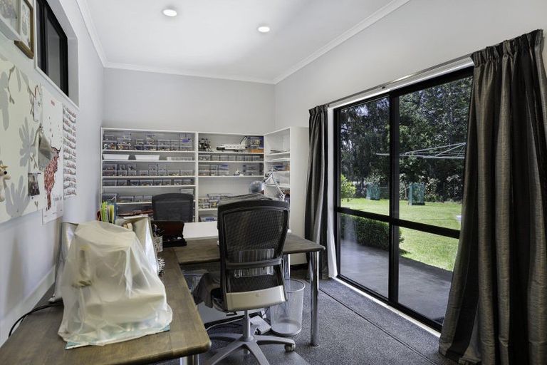 Photo of property in 13c Reading Street, Greytown, 5712