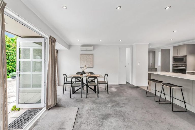 Photo of property in 27 Tui Street, Fendalton, Christchurch, 8041