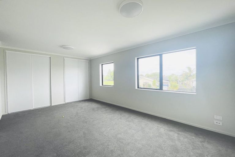 Photo of property in 6d Melleray Place, Randwick Park, Auckland, 2105