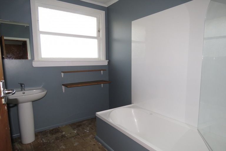 Photo of property in 141 Brougham Street, Westport, 7825