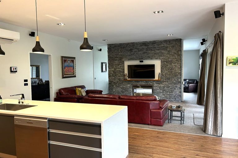 Photo of property in 8 Hulme Lane, Rolleston, 7614