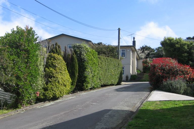 Photo of property in 123 Broderick Road, Johnsonville, Wellington, 6037