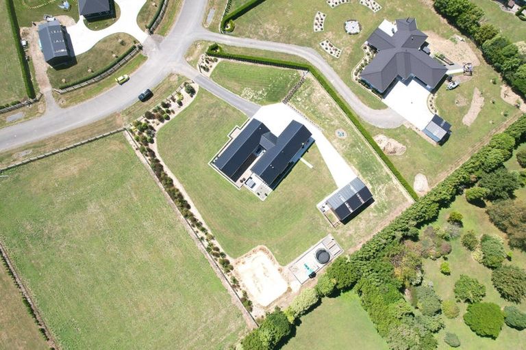 Photo of property in 18 Oriwa Lane, Levin, 5571