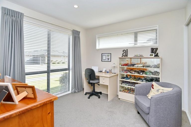Photo of property in 15 Candy Crescent, Kaiapoi, 7630