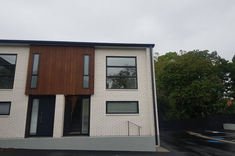 Photo of property in 15/36 Seventh Avenue, Tauranga, 3110