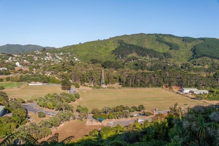 Photo of property in 73a Pembroke Road, Northland, Wellington, 6012