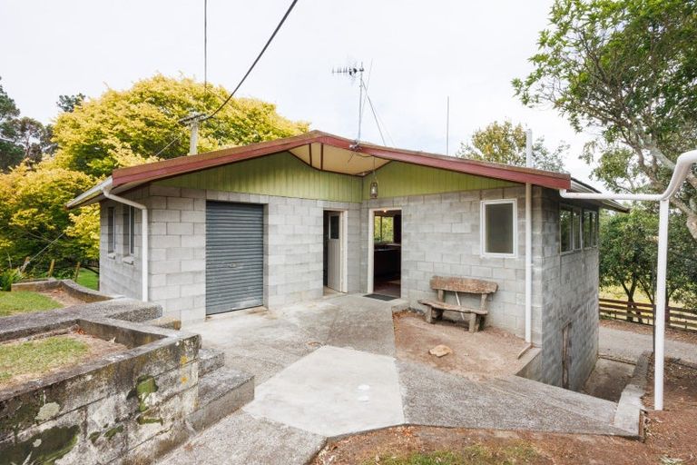 Photo of property in 815 Reid Line East, Bunnythorpe, Palmerston North, 4481