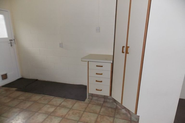 Photo of property in 100a Broderick Road, Johnsonville, Wellington, 6037